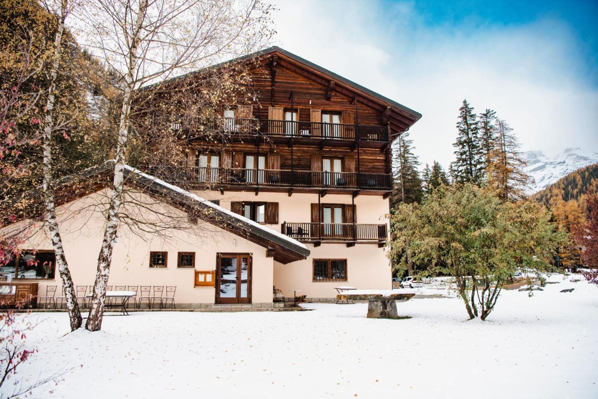 Alpine Forest Hotel Шамполюк Екстер'єр фото