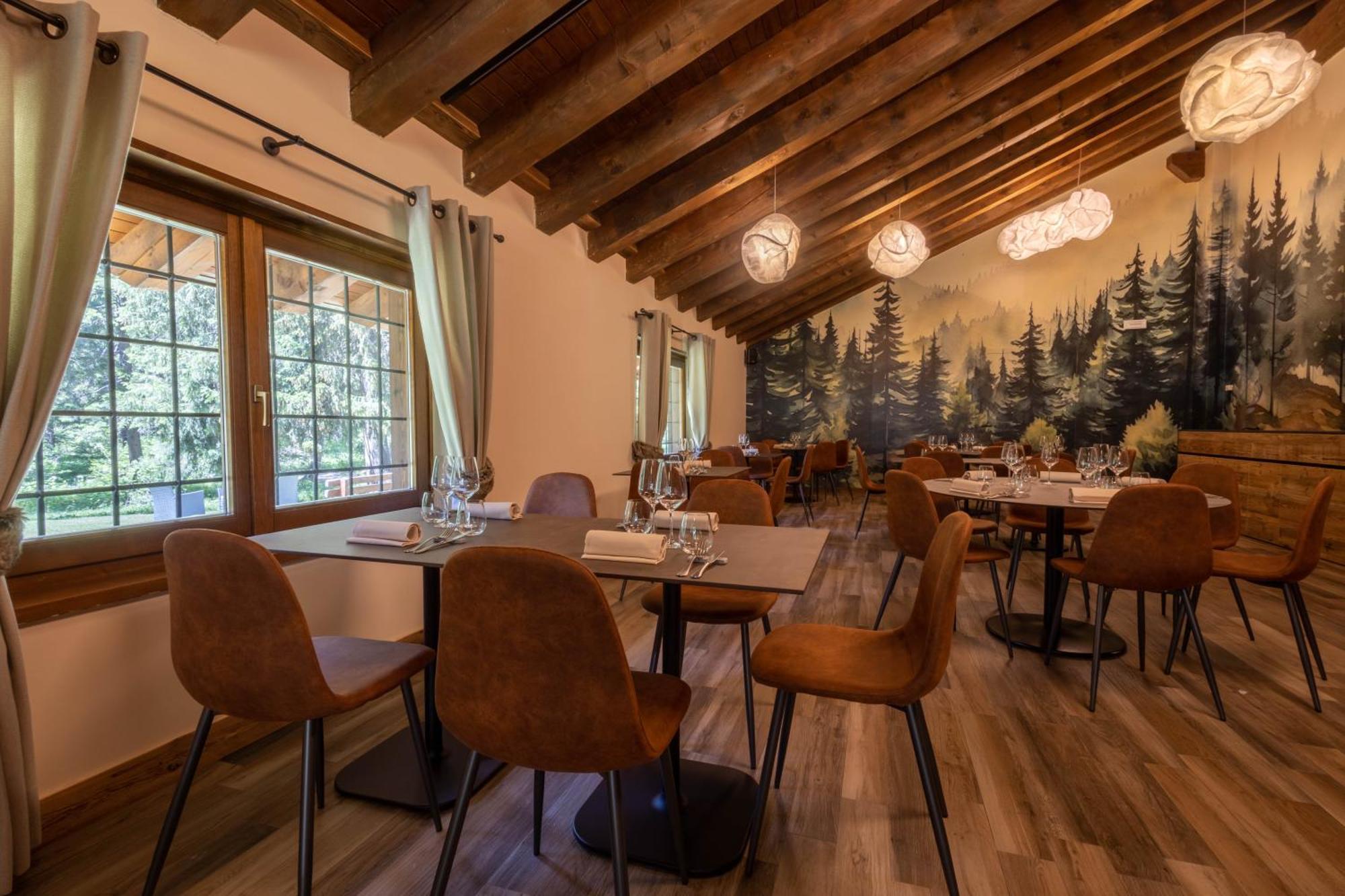 Alpine Forest Hotel Шамполюк Екстер'єр фото