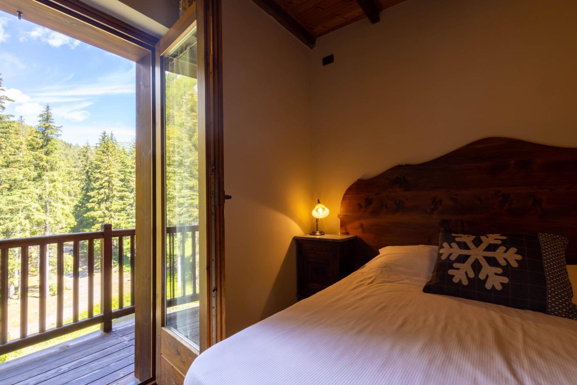 Alpine Forest Hotel Шамполюк Екстер'єр фото