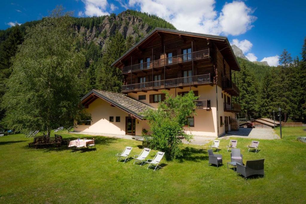 Alpine Forest Hotel Шамполюк Екстер'єр фото